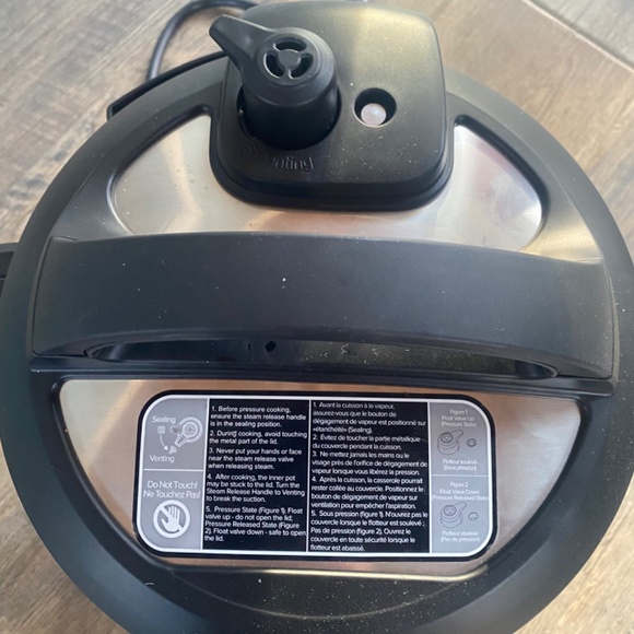 Mini Instant Pot - Picture 3 of 6